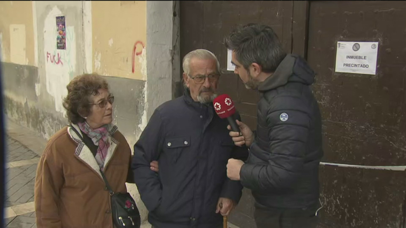 Un matrimonio de Aranjuez, sin casa y en la calle a sus 80 años tras declararse su casa en ruinas