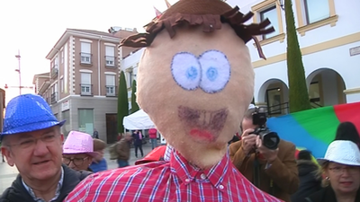 San Sebastián de los Reyes recupera el tradicional ‘manteo del pelele’