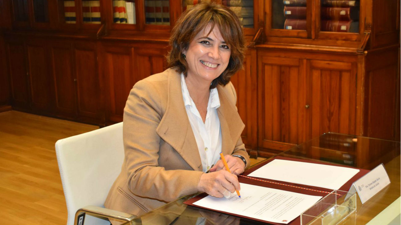 El Gobierno nombra a Dolores Delgado fiscal general del Estado