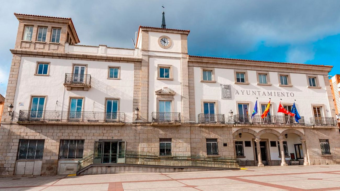 Fachada del ayuntamiento de Colmenar Viejo