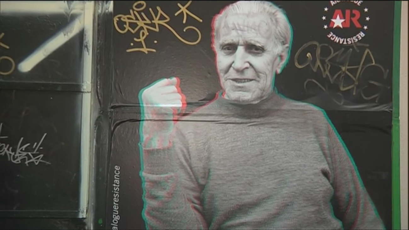 Lavapiés se moviliza para evitar el desahucio de Paco, 84 años y enfermo de cáncer