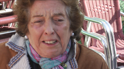 El 'último adiós' de un matrimonio octogenario a su casa en Aranjuez