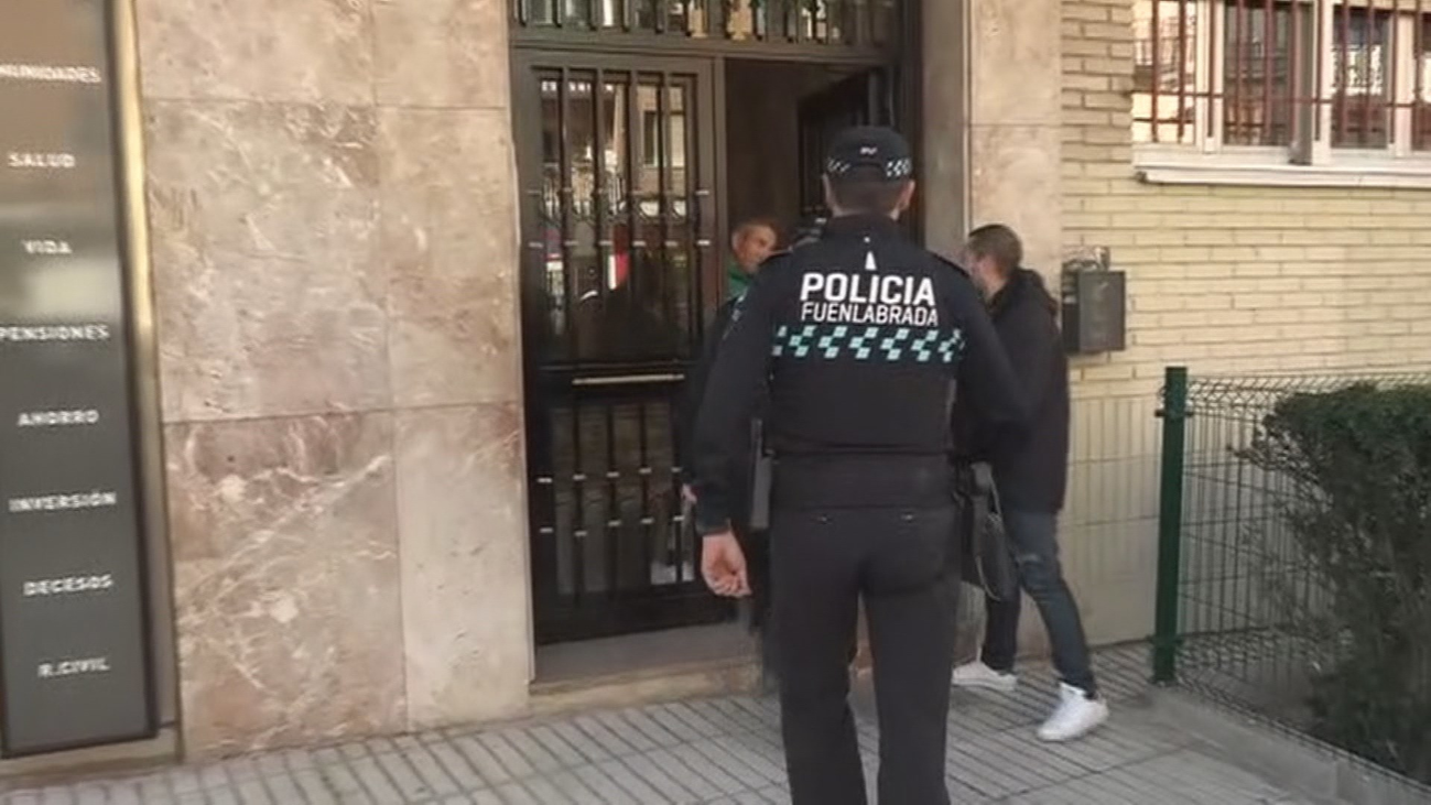 Luto y conmoción por el asesinato machista en Fuenlabrada