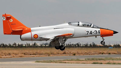 Fallece un piloto de la Patrulla Águila tras estrellarse en el Mar Menor