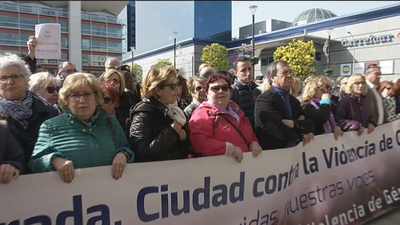Concentración de repulsa en Fuenlabrada por el asesinato machista de una mujer