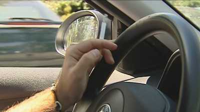 Sanidad quiere subir el precio del tabaco y que no se fume en el coche