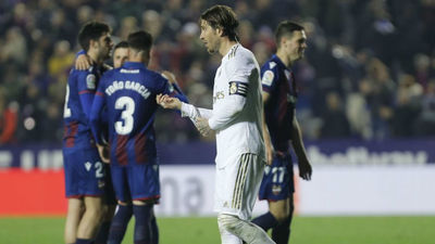1-0. El Real Madrid se deja el liderato ante el Levante