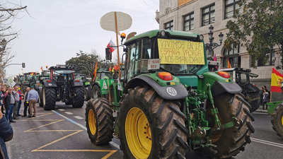 Histórica tractorada en Santander y León