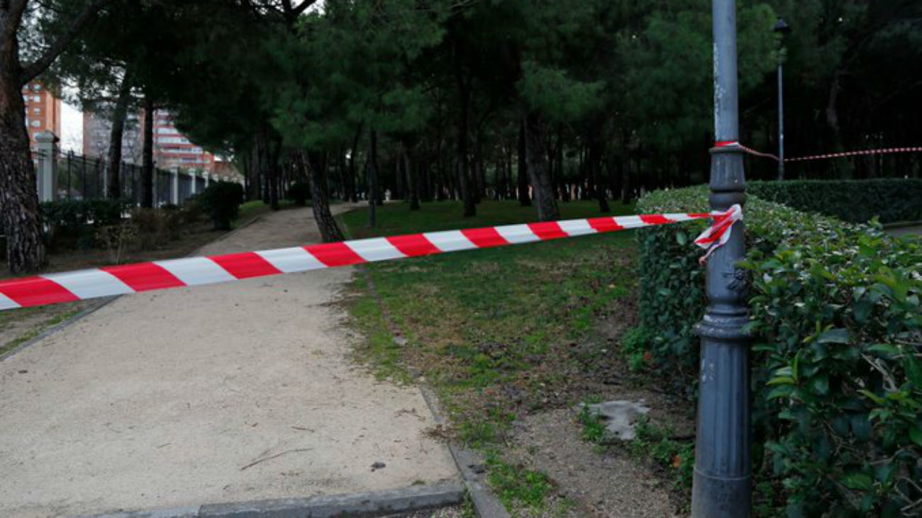 El Ayuntamiento de Móstoles cierra cinco parques por el fuerte viento