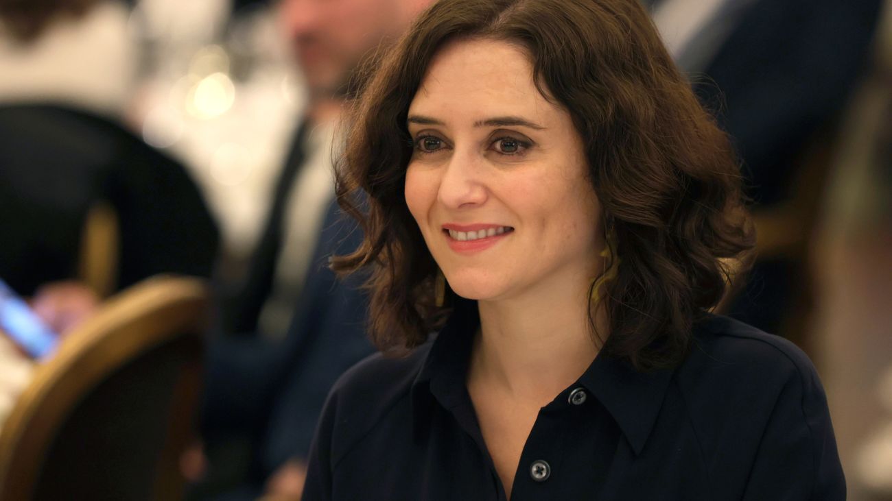 Ayuso encarga retratos de los expresidentes de la Comunidad de Madrid elegidos en las urnas