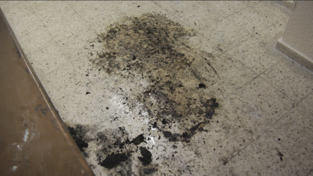 Un cigarrillo, posible origen de un incendio en una vivienda de Moratalaz