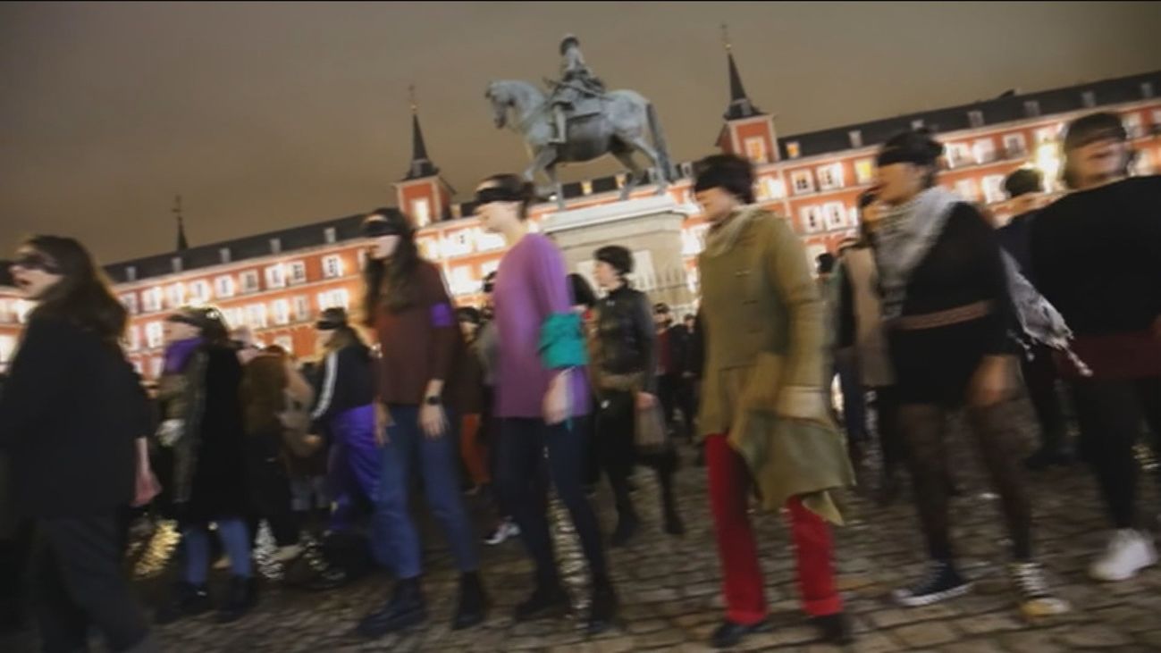 Madrid retira el permiso a un colectivo feminista para ensayar 'Un violador en tu camino'
