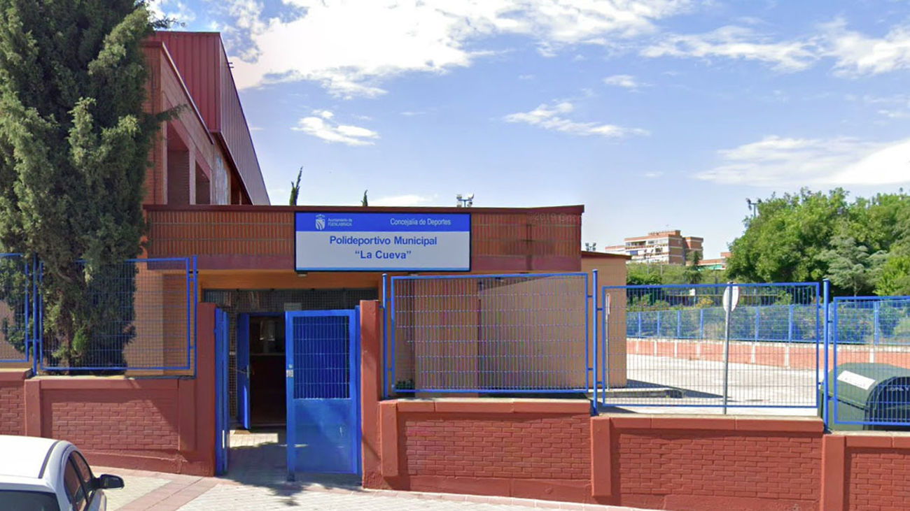 Fuenlabrada desinfecta el polideportivo 'La Cueva' por positivo en coronavirus
