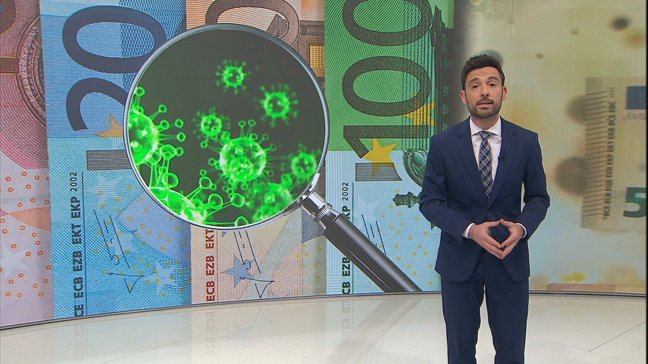 El riesgo de infectarse a través del dinero es prácticamente nulo, según la OMS