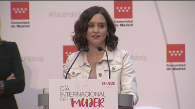 Díaz Ayuso: "Las mujeres que hoy galardonamos son decididas y valientes"