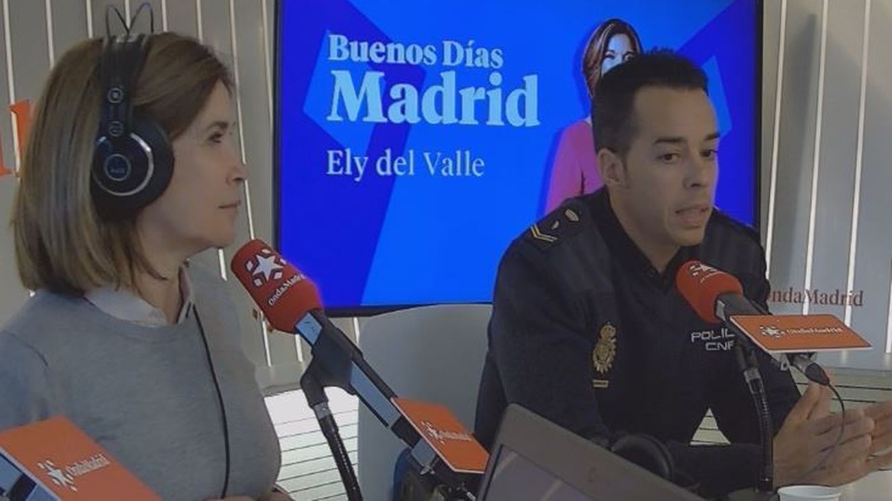 Javier González, policía destinado a la UFAM en Arganzuela : "Para que no te maten hay que denunciar"