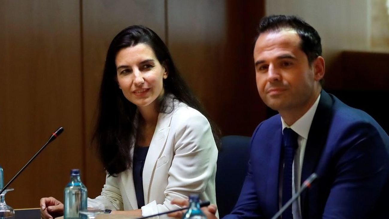 Rocío Monasterio e Ignacio Aguado