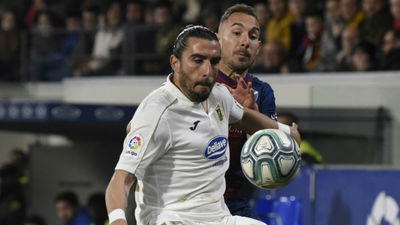 2-0. El Fuenlabrada profundiza su crisis ante el Huesca