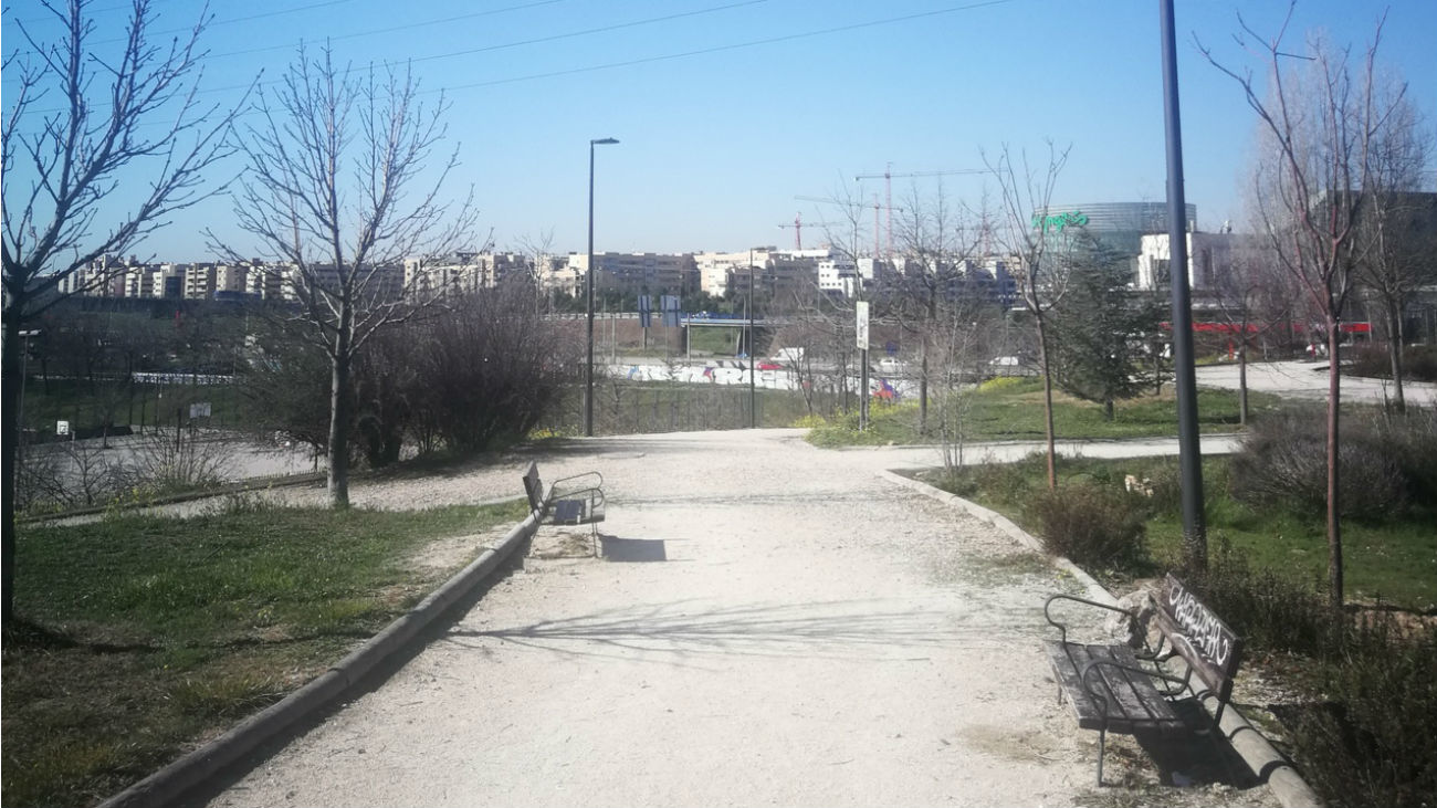 Parque entre la M-45 y la calle Rosa Chacel