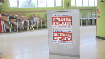 Centros de mayores cerrados por el coronavirus tras las medidas adoptadas en Madrid