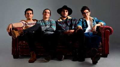 ‘Morat’ presenta su nuevo trabajo tocando en la Plaza de Callao