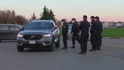 Medidas para la contención del  coronavirus en España e Italia