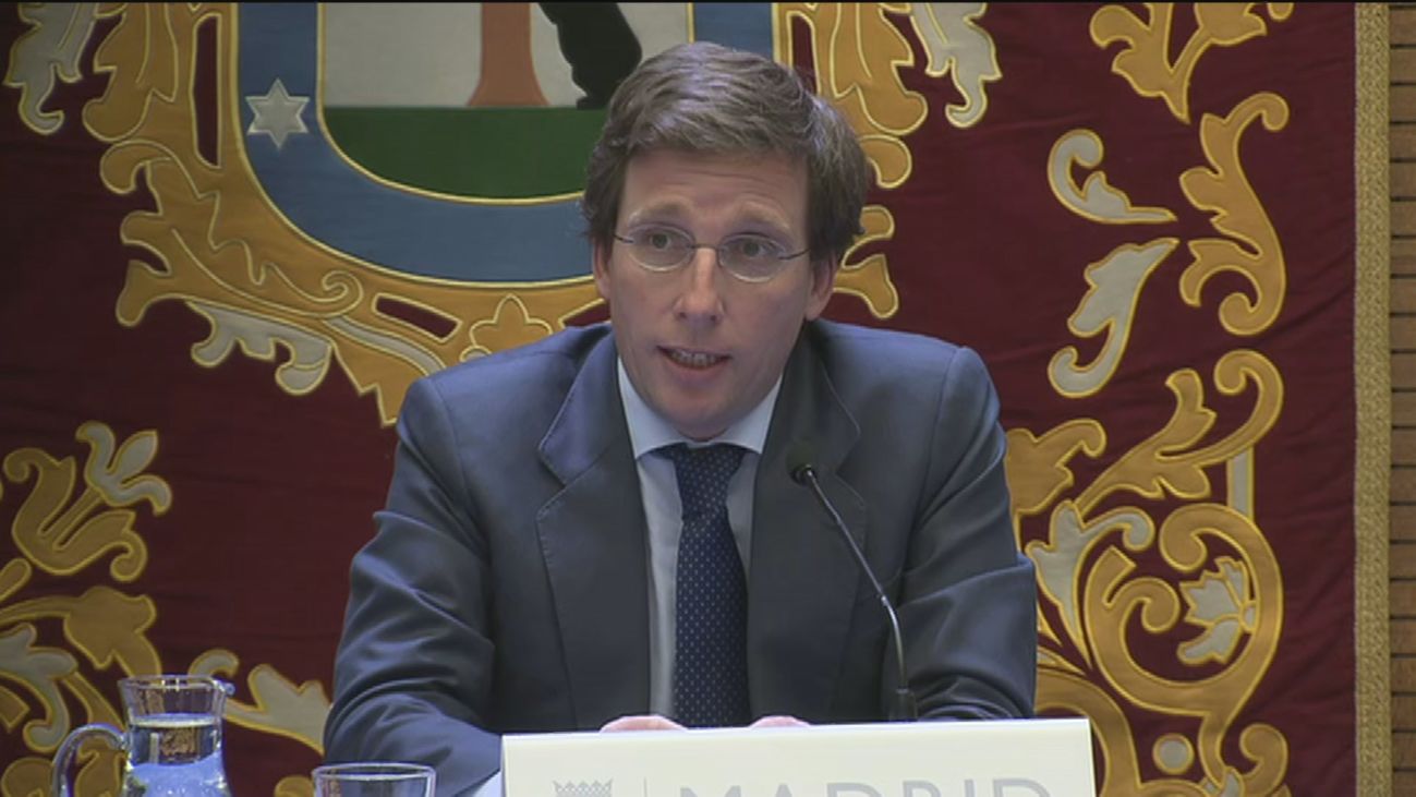 Almeida, sobre el coronavirus: "Esto no son vacaciones, es una crisis"