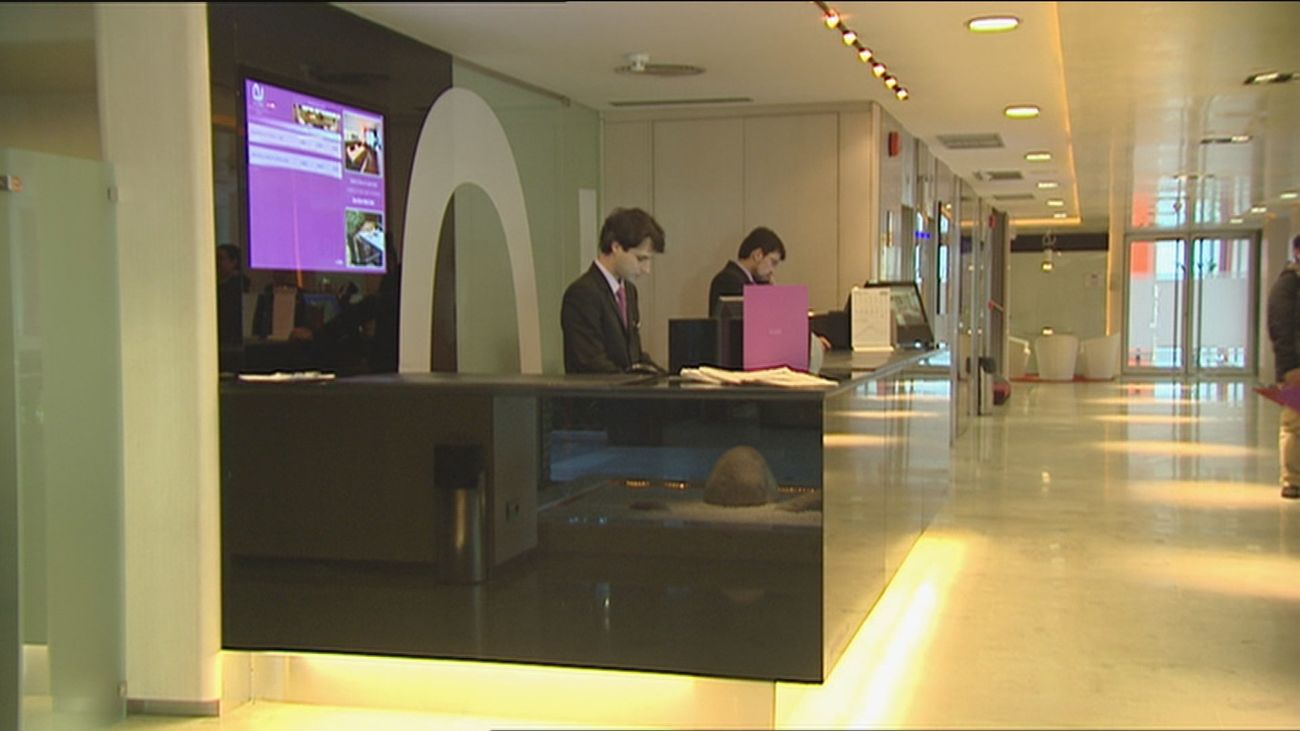 Los hoteles de Madrid se ofrecen como hospitales