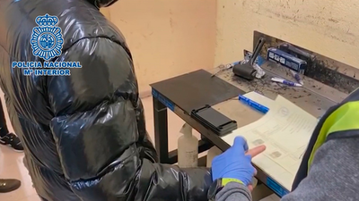 Detenido un ciudadano chino por estafa tras vender ilegalmente mascarillas quirúrgicas