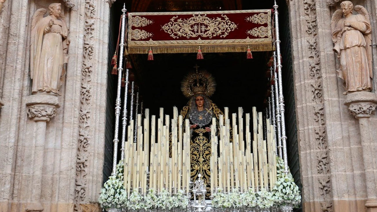 Viajando con Nieves Herrero en Semana Santa