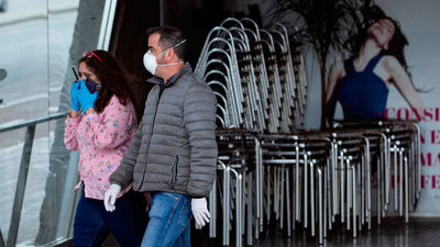 El Gobierno trabaja en volver a la actividad en dos tiempos: verano y fin de año