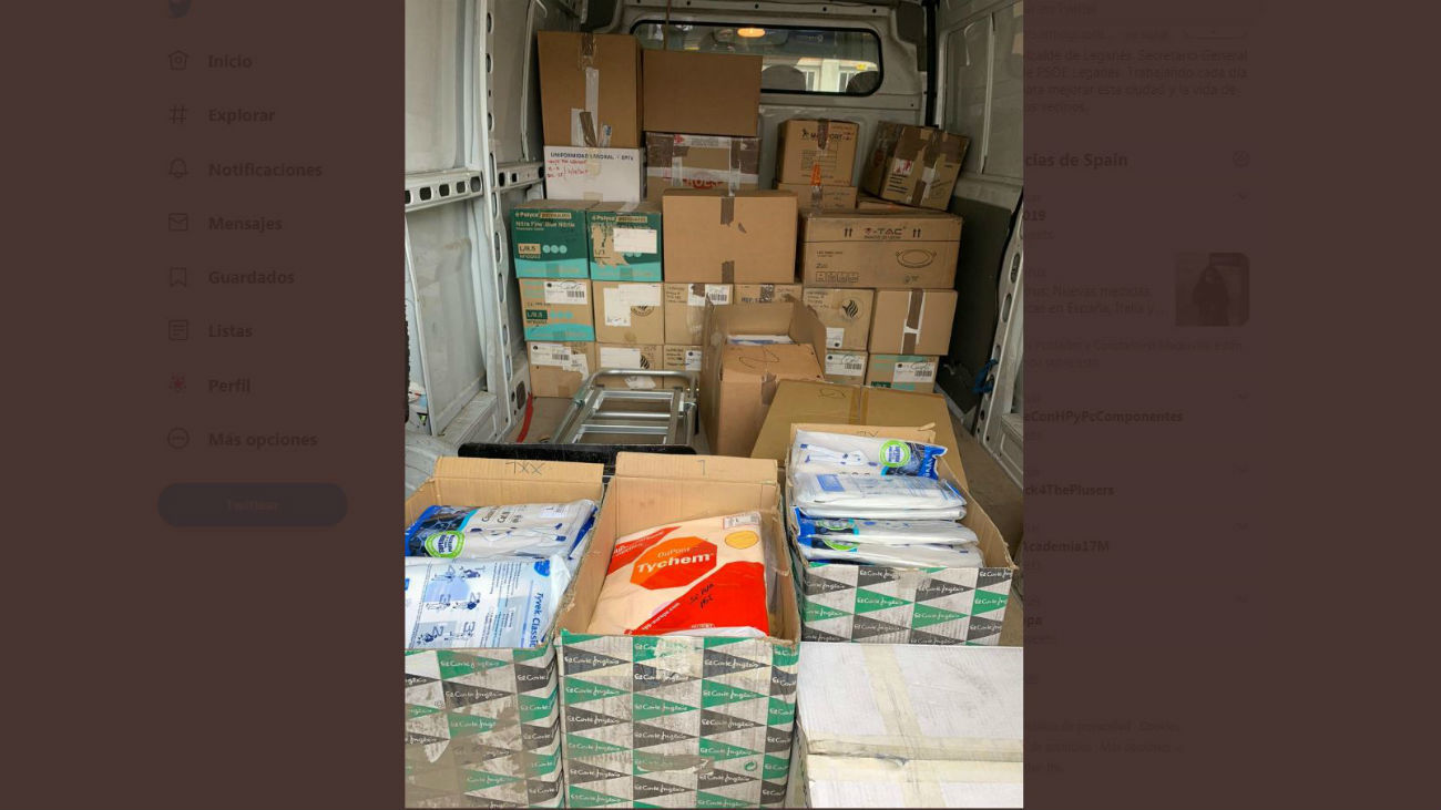 Leganés entrega al Hospital Severo Ochoa 60.000 pares de guantes, mascarillas, trajes de protección y gafas