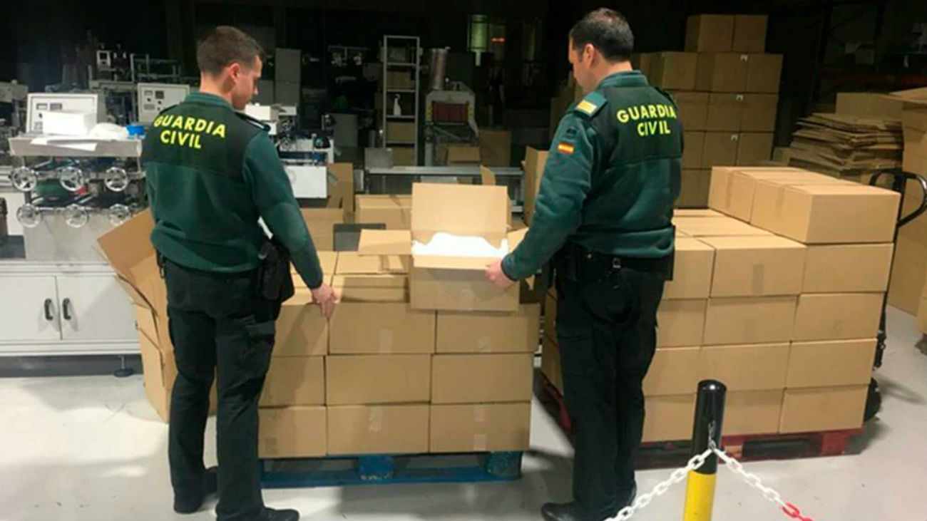 La Guardia Civil requisa mascarillas