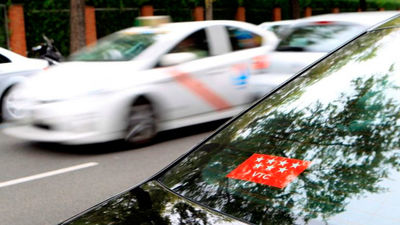 La Comunidad de Madrid inicia la tramitación de los reglamentos del taxi y VTC