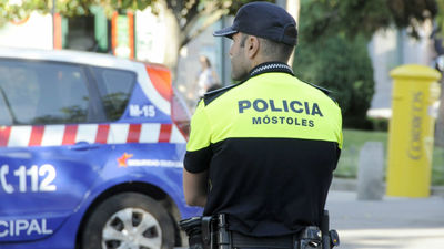 Más policías en Móstoles para controlar las primeras fiestas de la normalidad