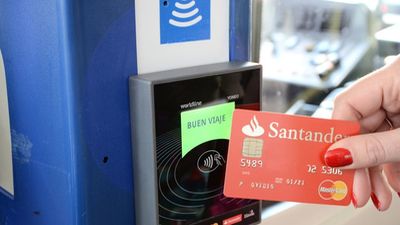 Ya no se permite el pago en efectivo en autobuses urbanos e interurbanos