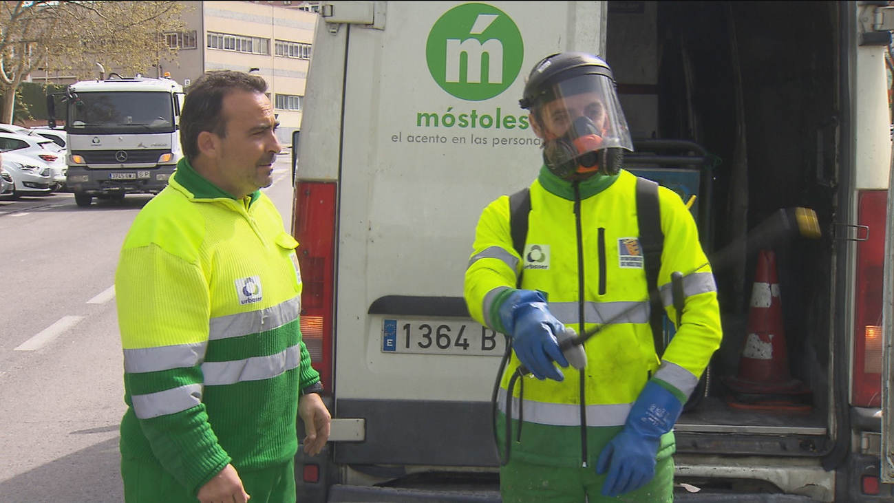 Móstoles refuerza los servicios públicos de desinfección