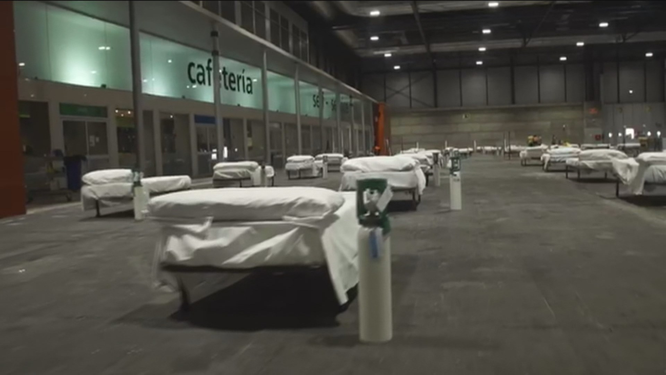 Preparados dos pabellones más en el hospital temporal de Ifema