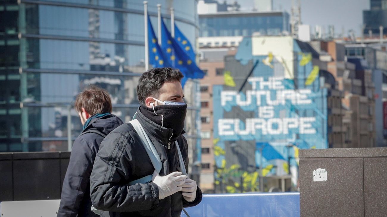 El Eurogrupo debate por teleconferencia la creación de los 'coronabonos'