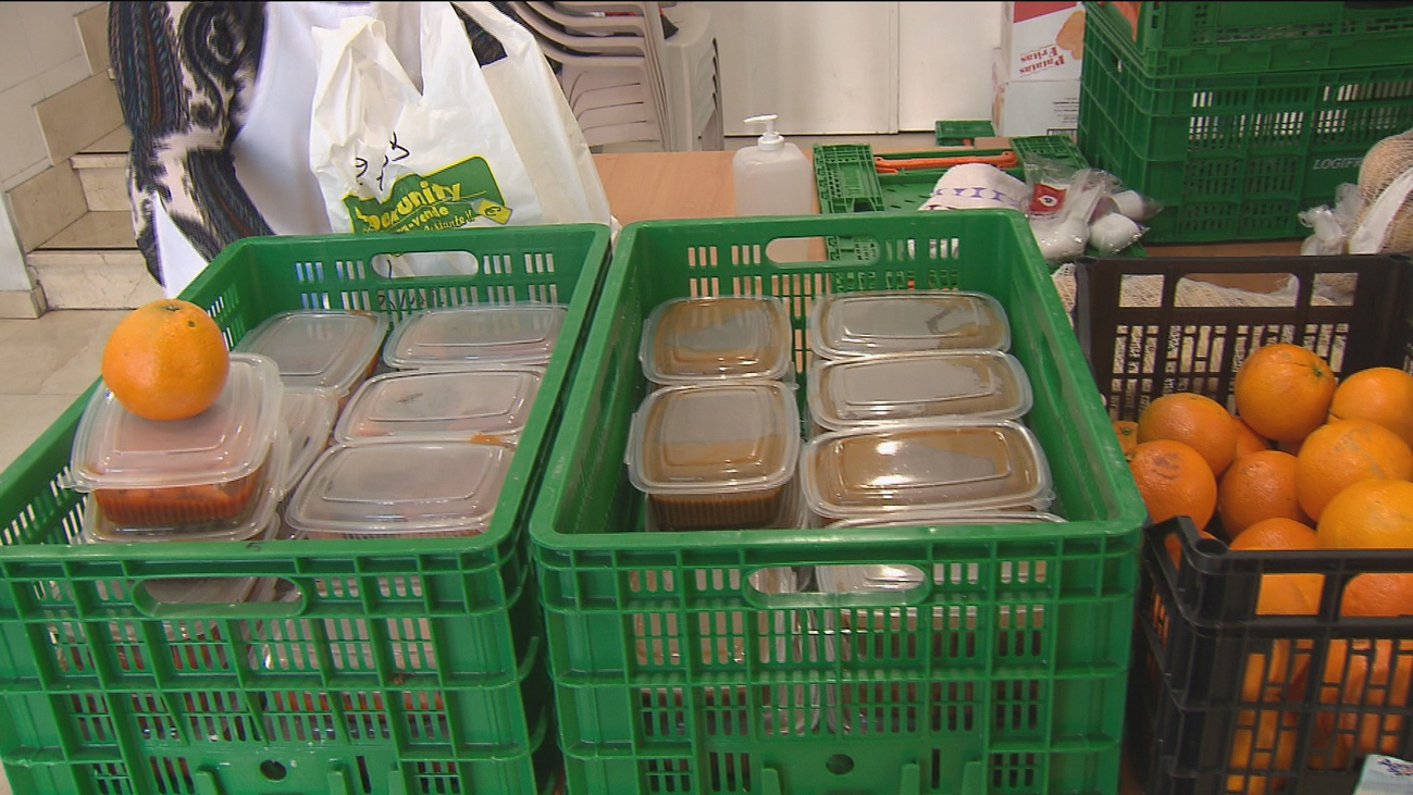 Los comedores sociales recurren a los tuppers