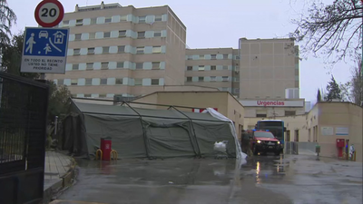 Comienza a funcionar el hospital de campaña instalado cerca de las Urgencias del Marañón por el Ejército