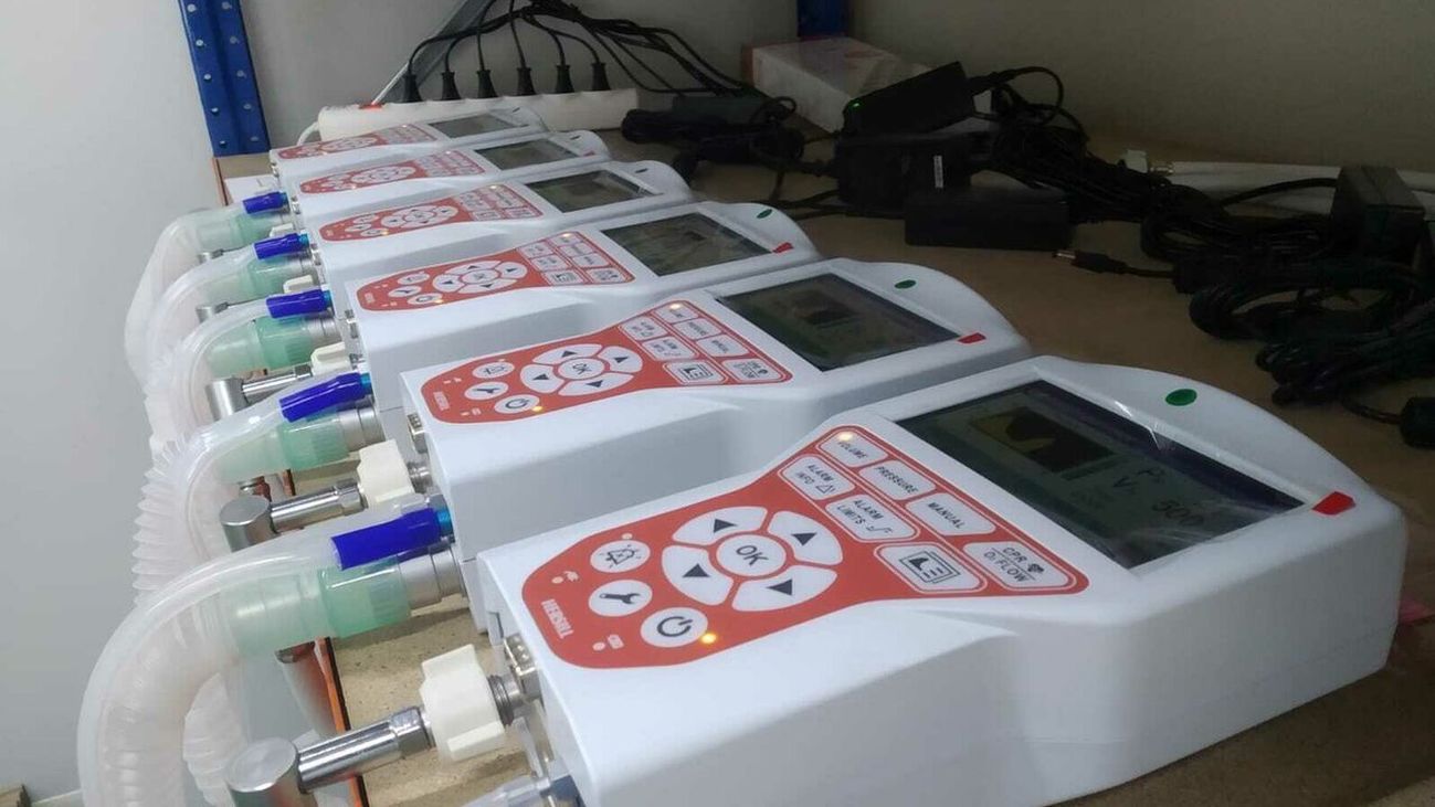 Una empresa de Móstoles fabricará 100 equipos de respiración al día