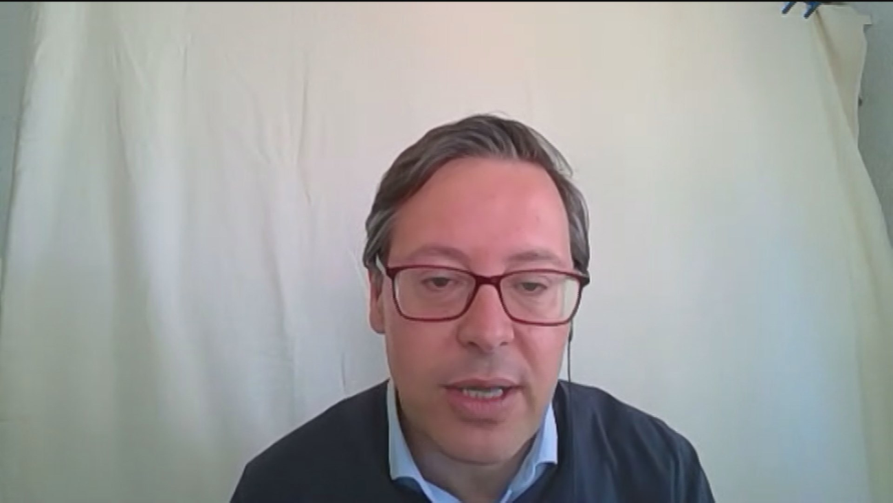 Alfonso Serrano: "La Comunidad de Madrid garantiza que todo lo que se compra en China está homologado"