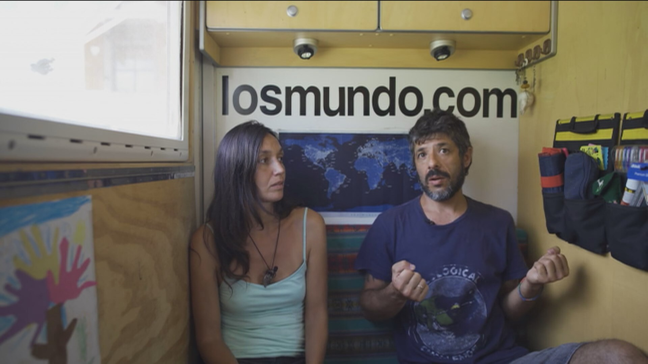 La familia viajera 'Los Mundo' se queda 'confinada' en Costa Rica por el Covid-19