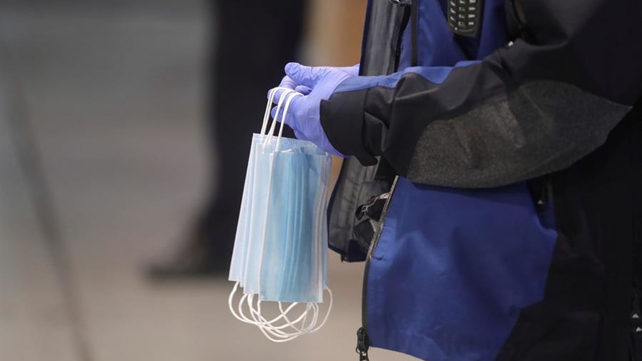 Madrid eleva la cifra de fallecidos por Covid-19 a casi 12.000, con muertos en domicilios y residencias