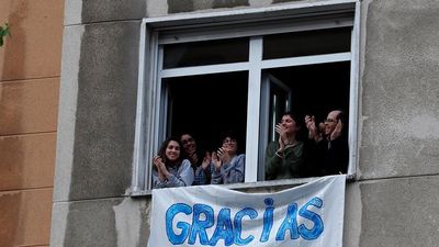 Cine en Madrid desde camiones audiovisuales que podrás ver desde tu ventana o balcón tras los aplausos