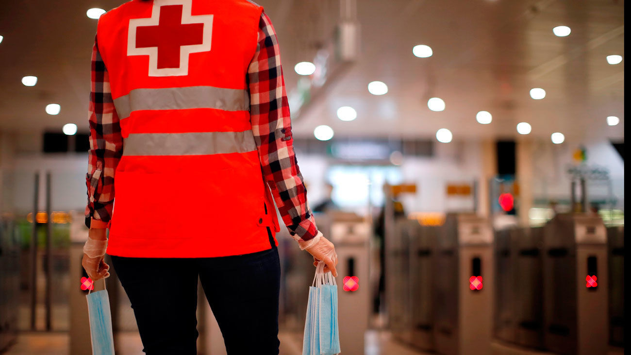 Getafe reparte 60.000 mascarillas a las personas mayores