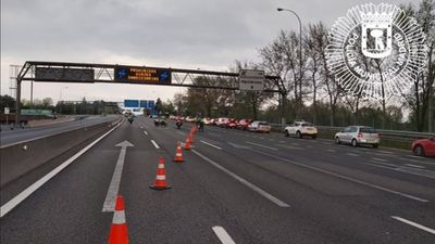 Detenido por intentar atropellar a un policía en un control en la M-30
