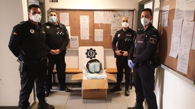 La Policía de Parla incauta 4.000 mascarillas que iban a vender por Internet
