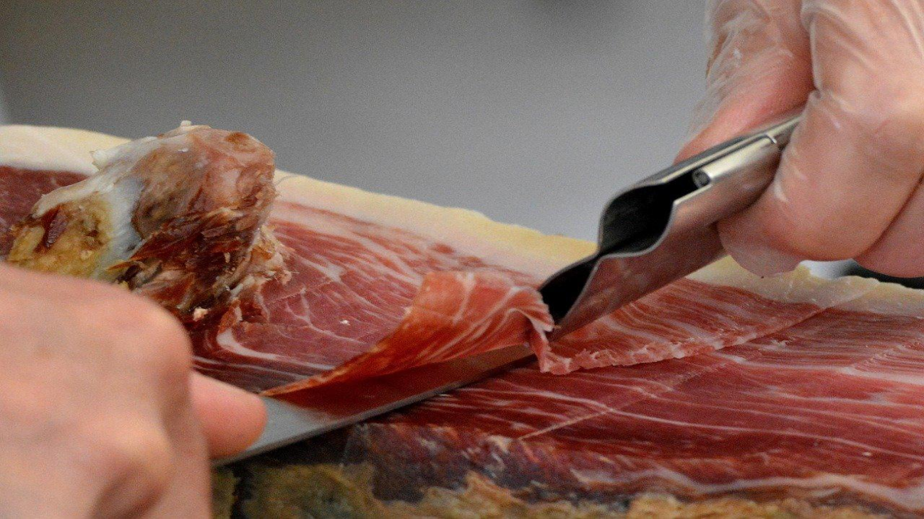 Jamón gratis para los sanitarios de Alcorcón
